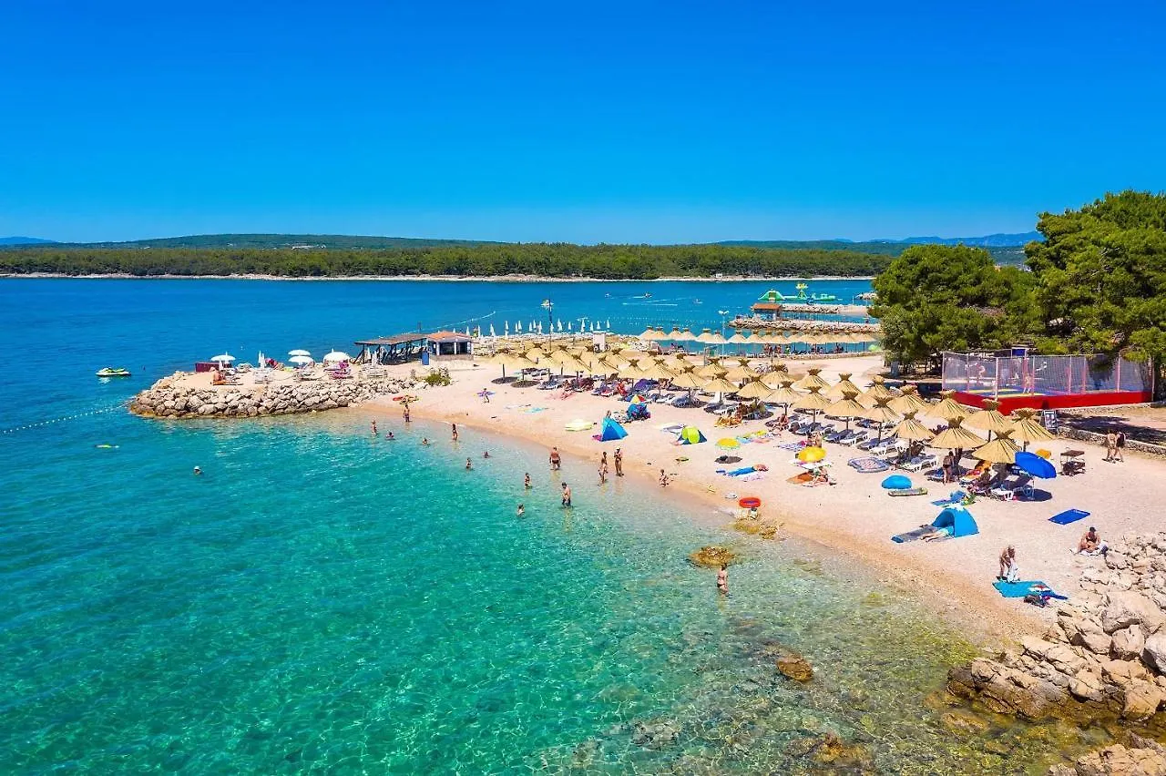 Luxury Apartment Marco Polo With A Private Swimming Pool With Salt Sea Water Punat Chorvatsko